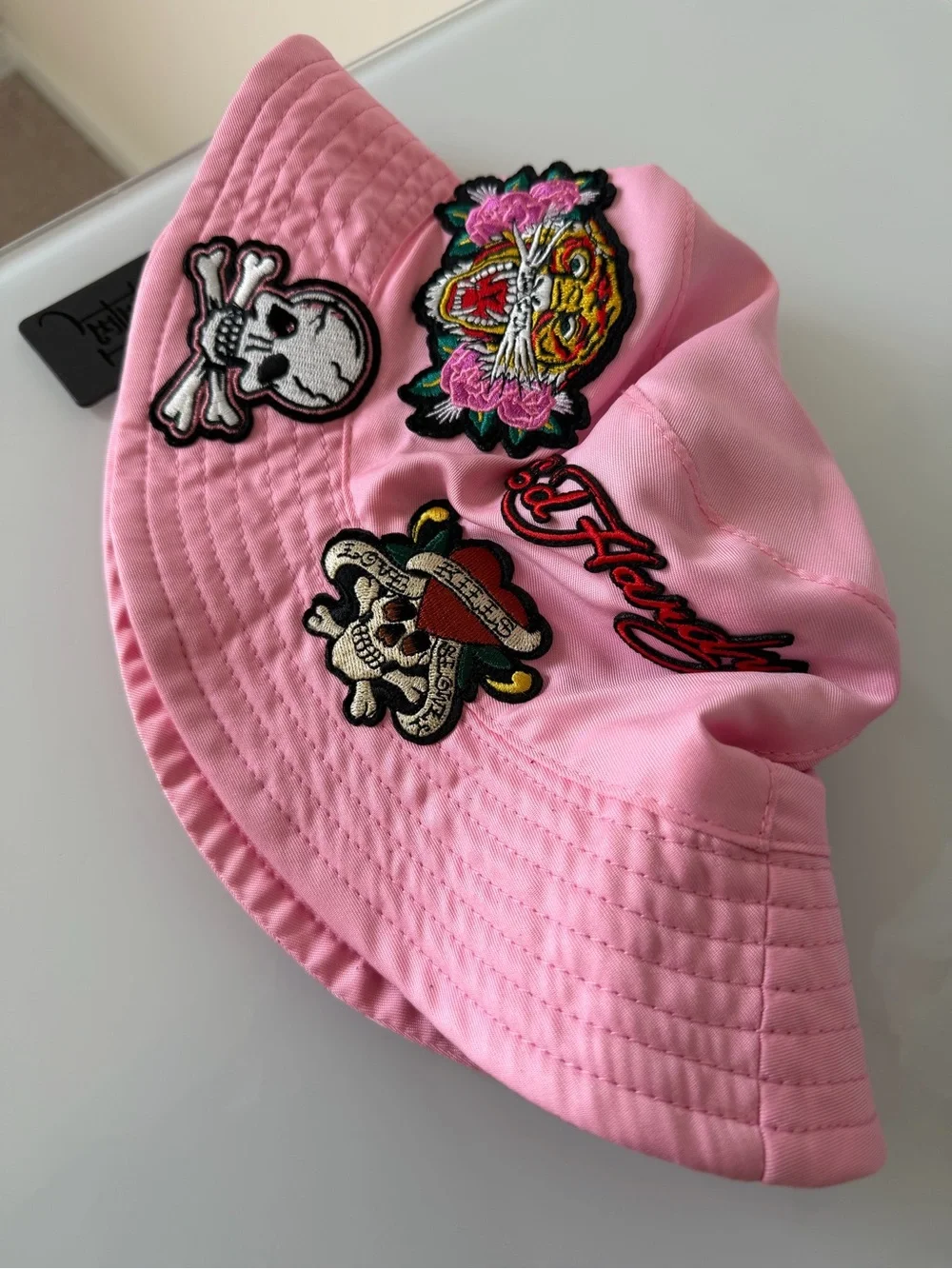 Ed Hardy Pink Embroidered patches Bucket Hat